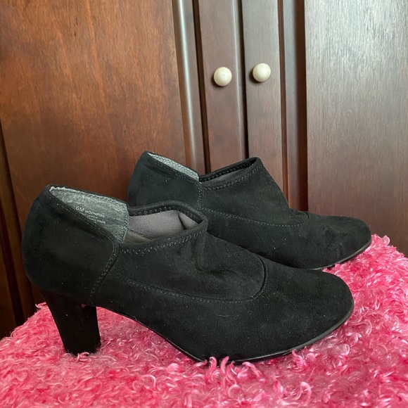 Aerosoles Moonrise Black ankle boots heels size 6M - Picture 6 of 13